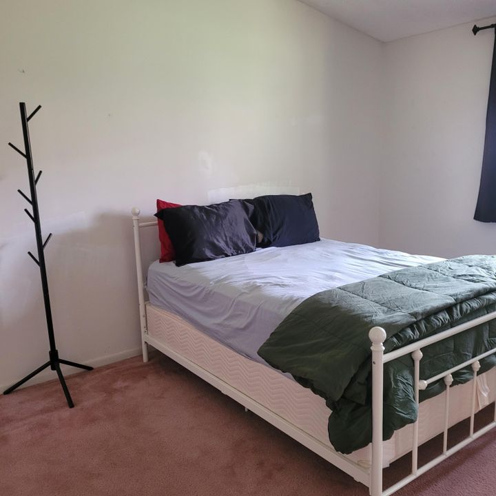 For Sale: $330,000 (3 beds, 2 baths, 1686 Square Feet)