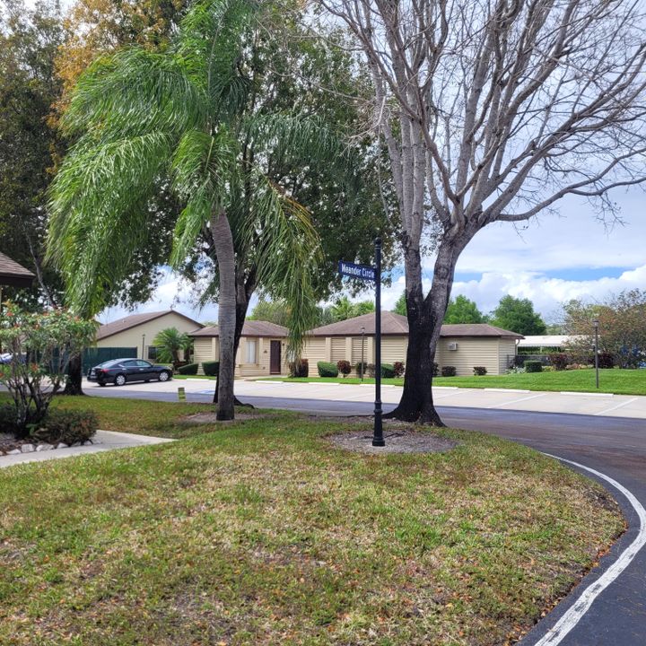 For Sale: $330,000 (3 beds, 2 baths, 1686 Square Feet)