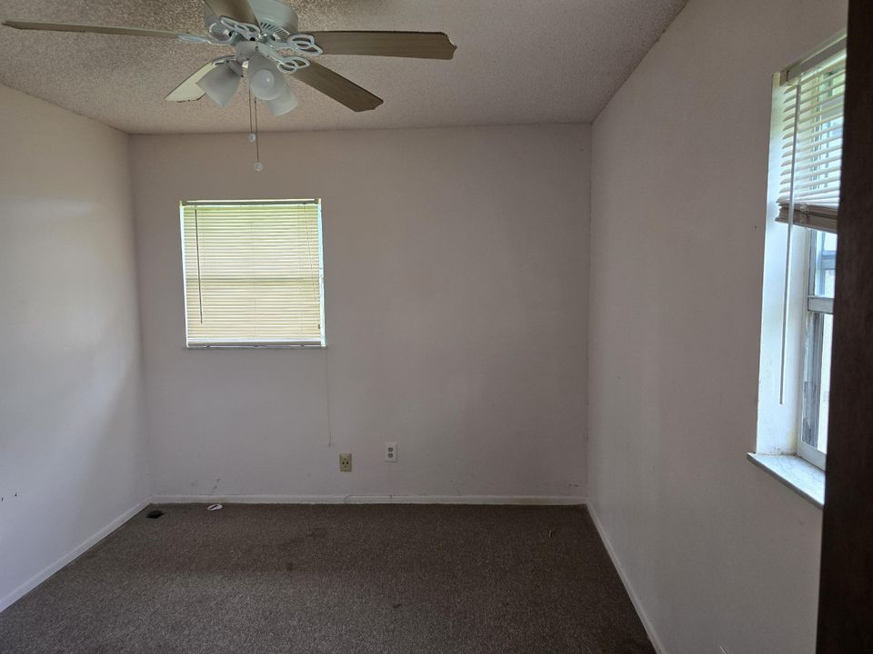 En Venta: $199,000 (3 camas, 1 baños, 1160 Pies cuadrados)