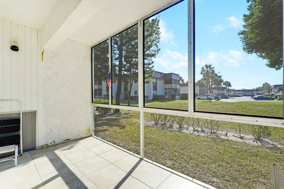 На продажу: $79,900 (1 спален, 1 ванн, 660 Квадратных фут)