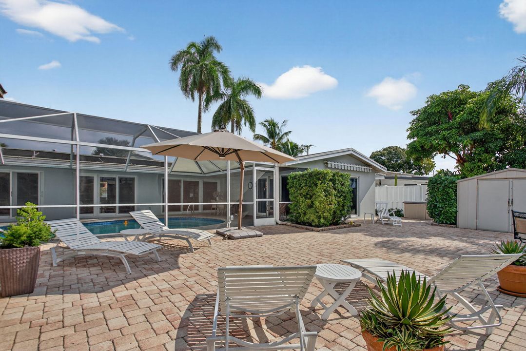 待售: $1,690,000 (3 贝兹, 2 浴室, 2075 平方英尺)