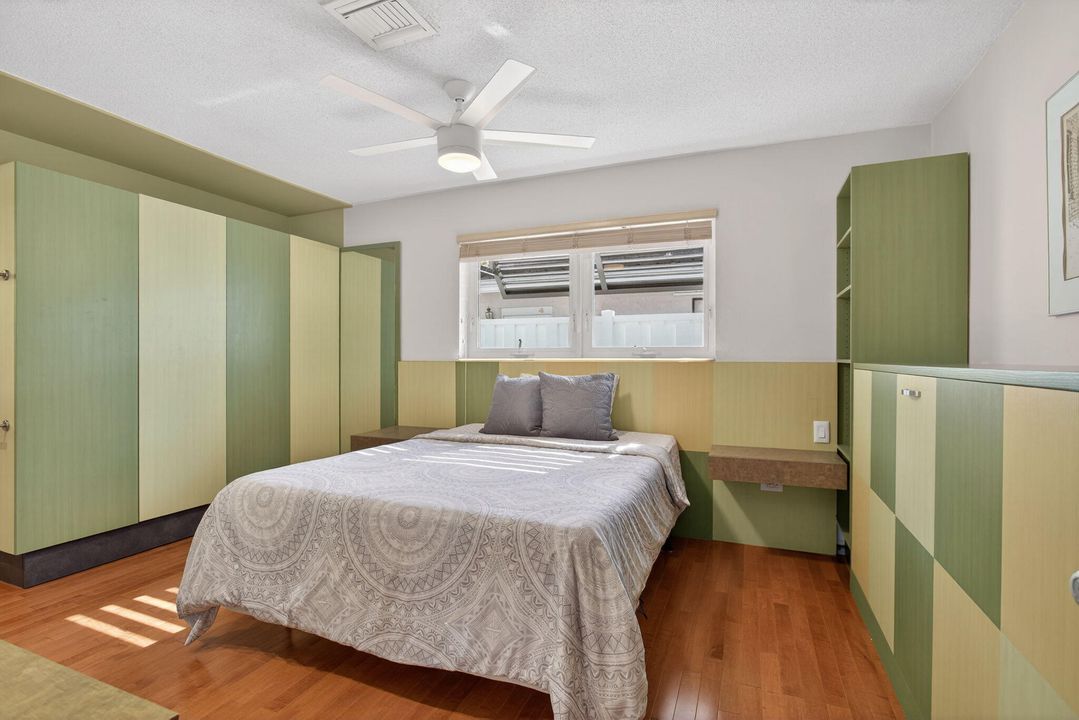 待售: $1,690,000 (3 贝兹, 2 浴室, 2075 平方英尺)