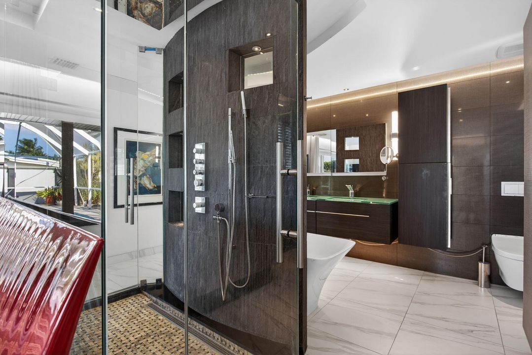 待售: $1,690,000 (3 贝兹, 2 浴室, 2075 平方英尺)