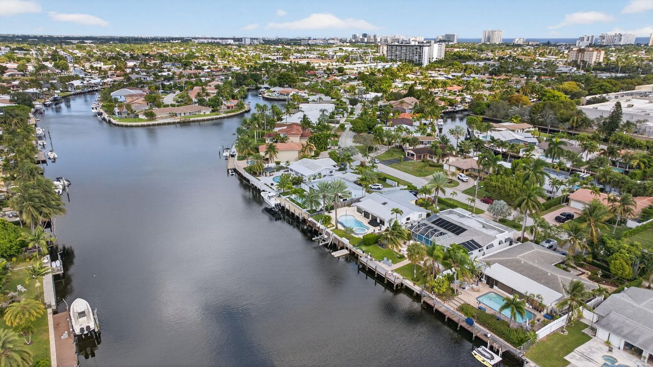 待售: $1,690,000 (3 贝兹, 2 浴室, 2075 平方英尺)