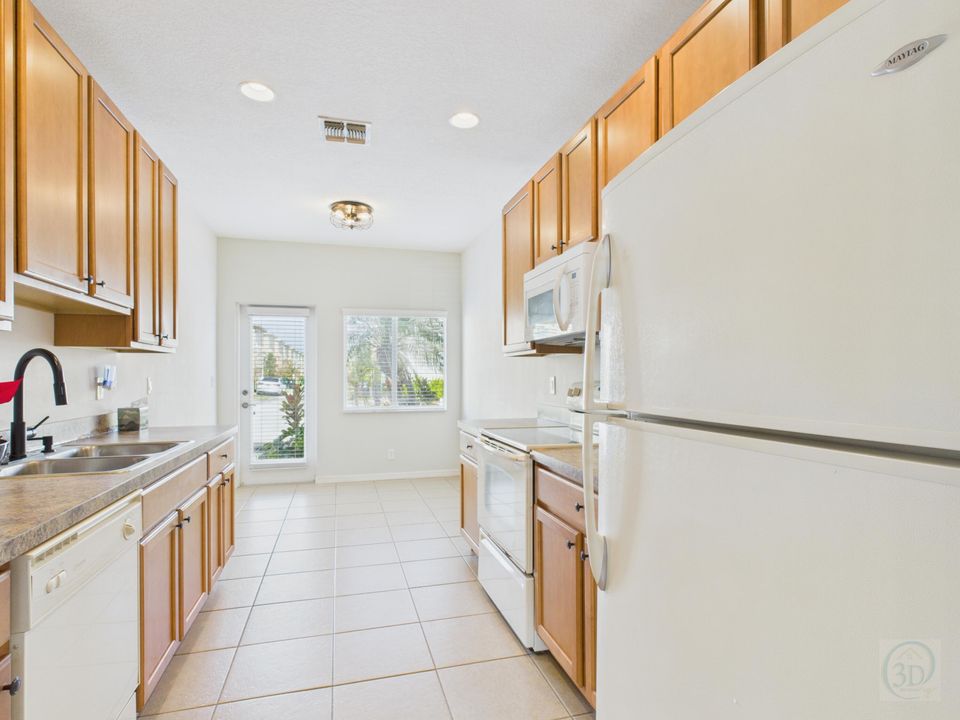 En Venta: $259,000 (3 camas, 2 baños, 1353 Pies cuadrados)