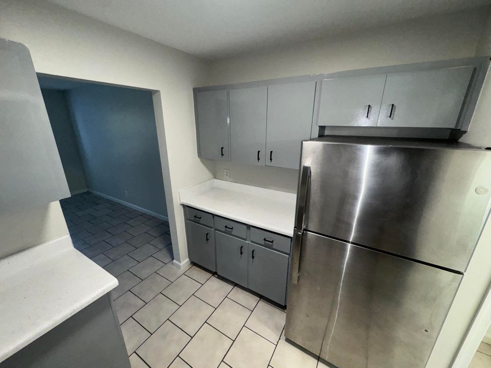 出租: $1,600 (1 贝兹, 1 浴室, 598 平方英尺)