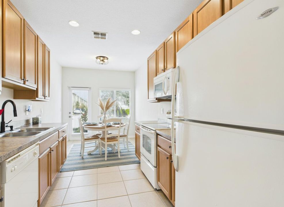 En Venta: $259,000 (3 camas, 2 baños, 1353 Pies cuadrados)