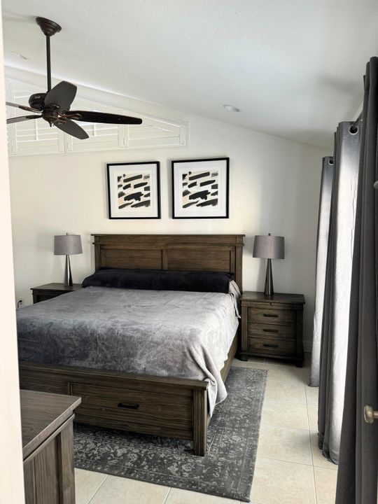 Activo con contrato: $2,800 (3 camas, 2 baños, 1276 Pies cuadrados)