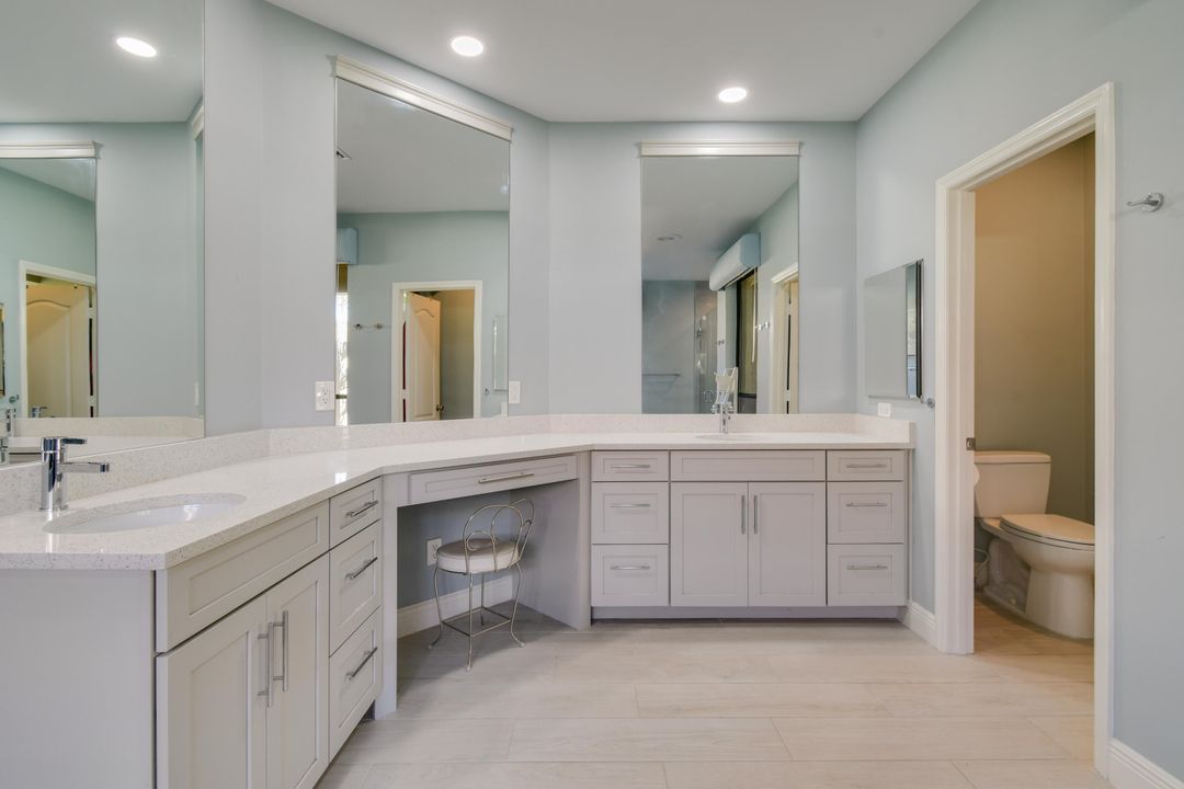 En Venta: $1,125,000 (3 camas, 3 baños, 3051 Pies cuadrados)