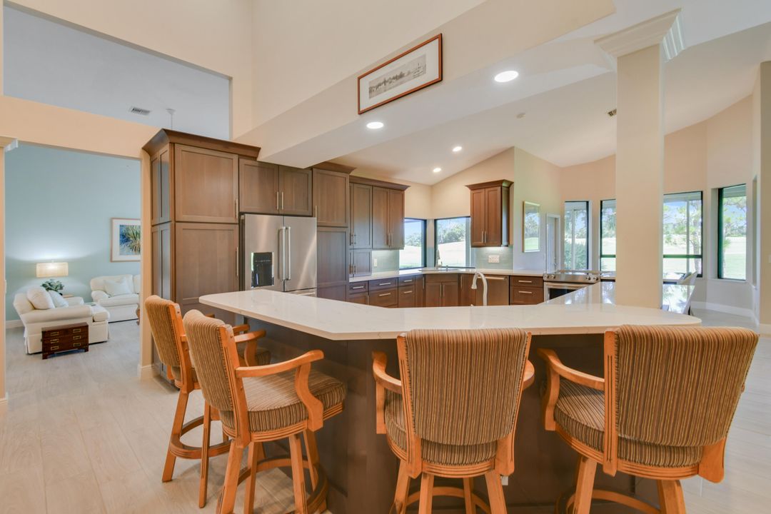 En Venta: $1,125,000 (3 camas, 3 baños, 3051 Pies cuadrados)