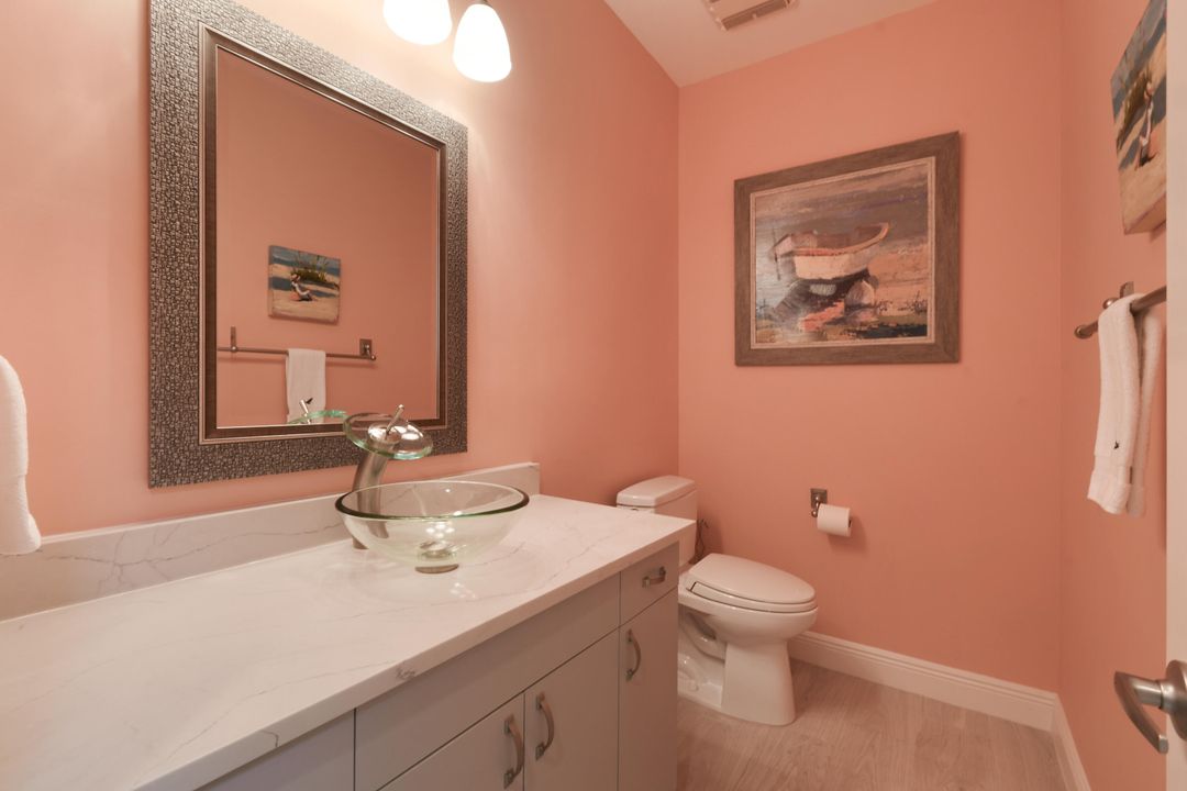 En Venta: $1,125,000 (3 camas, 3 baños, 3051 Pies cuadrados)