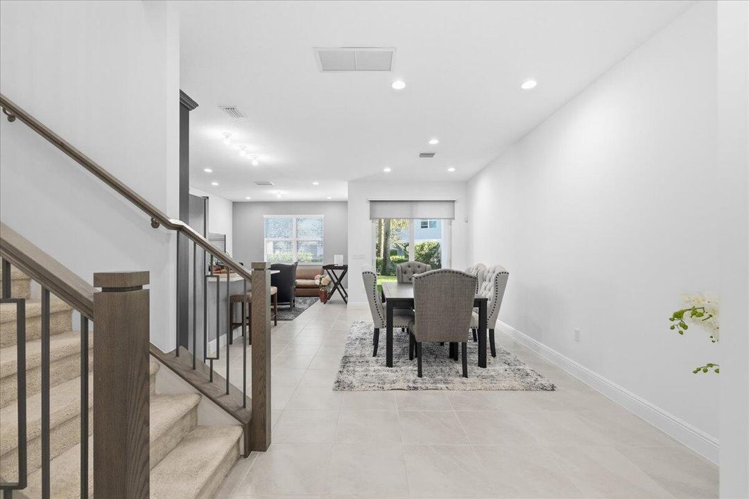 En Venta: $575,000 (3 camas, 2 baños, 1842 Pies cuadrados)