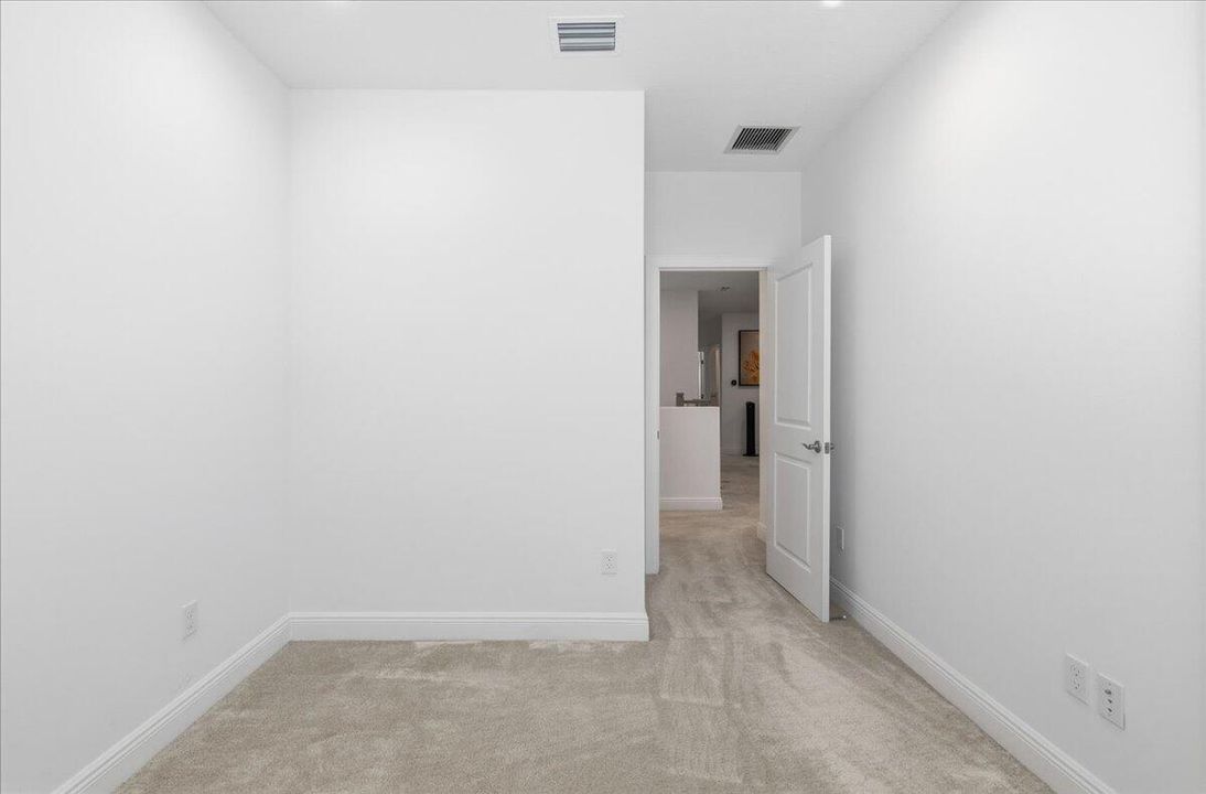 En Venta: $575,000 (3 camas, 2 baños, 1842 Pies cuadrados)