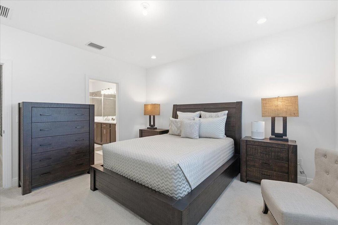 En Venta: $575,000 (3 camas, 2 baños, 1842 Pies cuadrados)