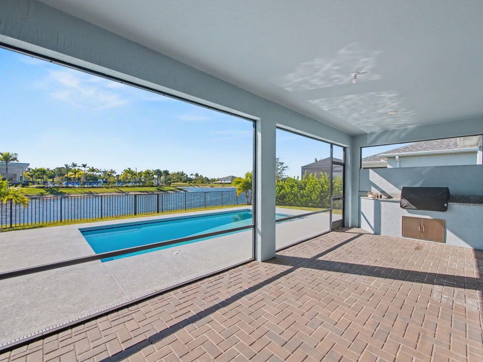 待售: $515,000 (4 贝兹, 2 浴室, 1894 平方英尺)