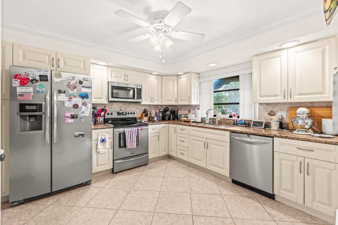 待售: $209,000 (2 贝兹, 2 浴室, 1400 平方英尺)