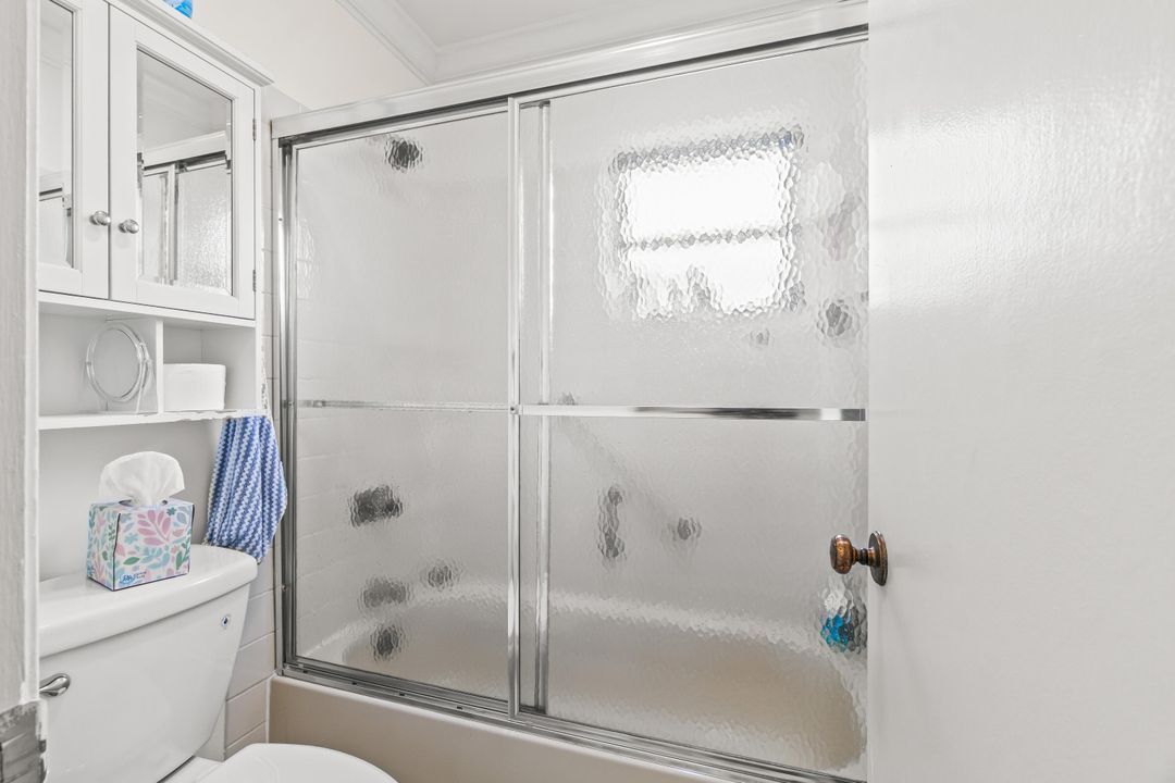 待售: $209,000 (2 贝兹, 2 浴室, 1400 平方英尺)