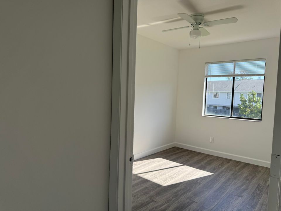 出租: $2,500 (3 贝兹, 2 浴室, 1242 平方英尺)