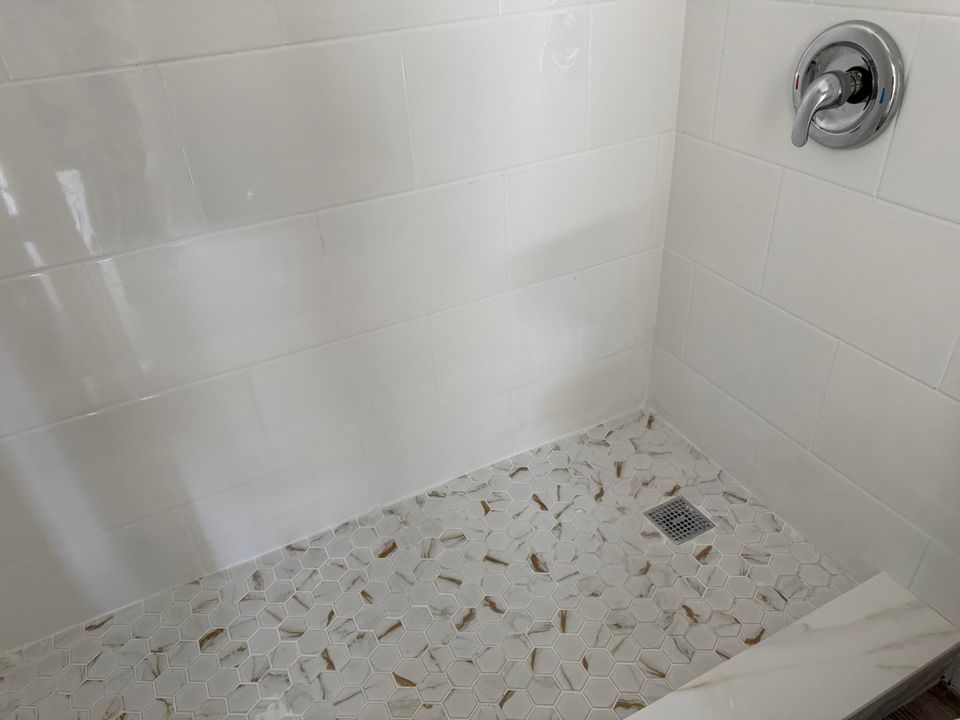 出租: $2,500 (3 贝兹, 2 浴室, 1242 平方英尺)