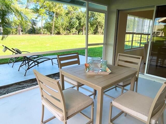 For Rent: $3,800 (3 beds, 2 baths, 1745 Square Feet)