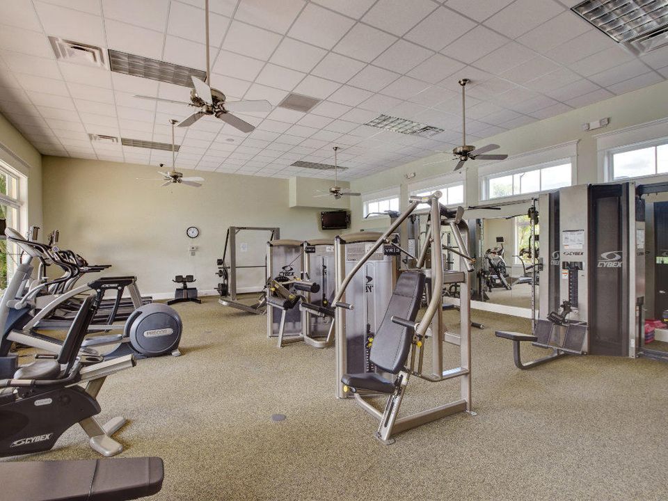 На продажу: $399,999 (3 спален, 2 ванн, 1894 Квадратных фут)