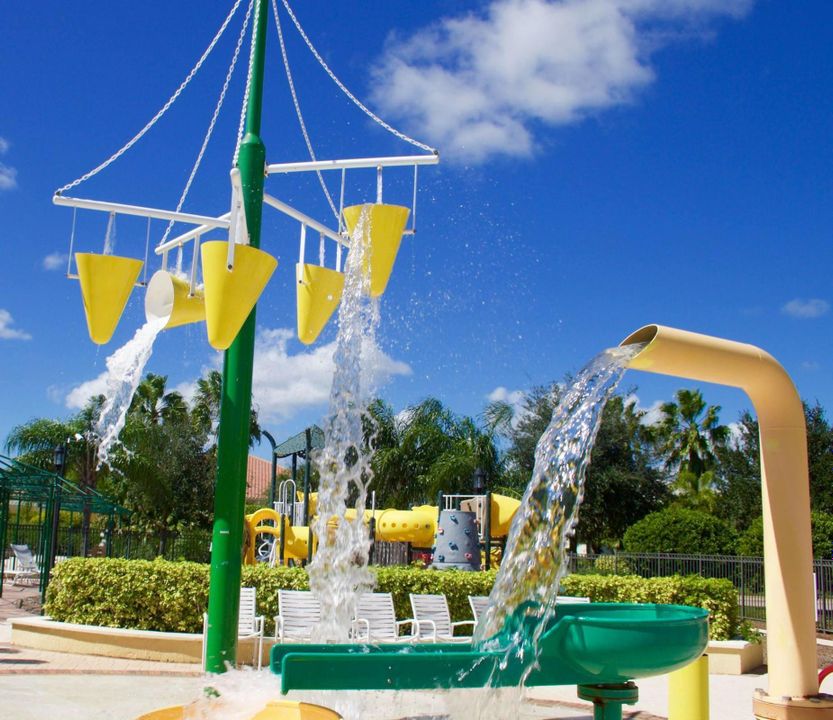 待售: $340,000 (2 贝兹, 2 浴室, 1735 平方英尺)