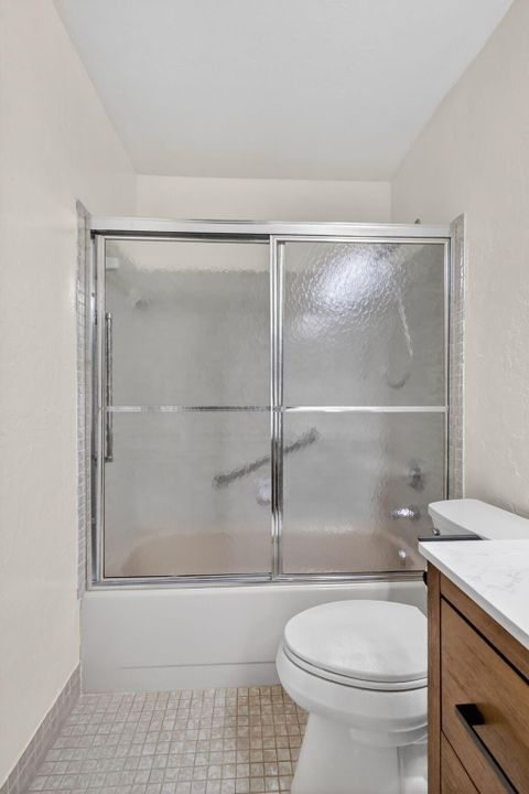 На продажу: $370,000 (2 спален, 2 ванн, 1527 Квадратных фут)