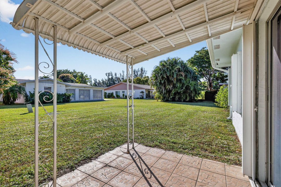 На продажу: $370,000 (2 спален, 2 ванн, 1527 Квадратных фут)