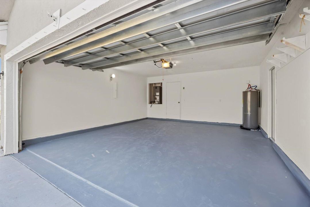 На продажу: $369,000 (3 спален, 2 ванн, 1504 Квадратных фут)