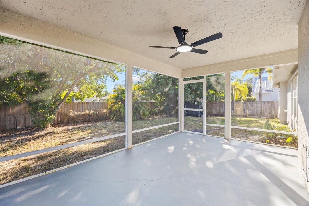 На продажу: $369,000 (3 спален, 2 ванн, 1504 Квадратных фут)