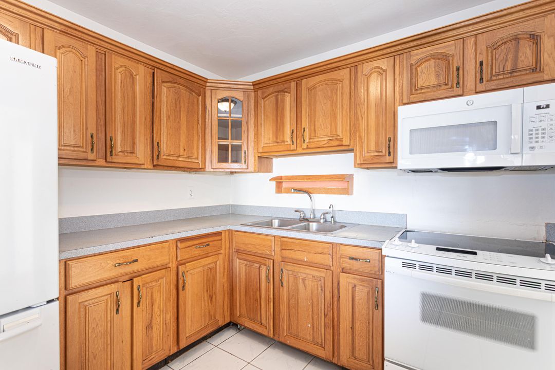 En Venta: $415,000 (3 camas, 2 baños, 1292 Pies cuadrados)