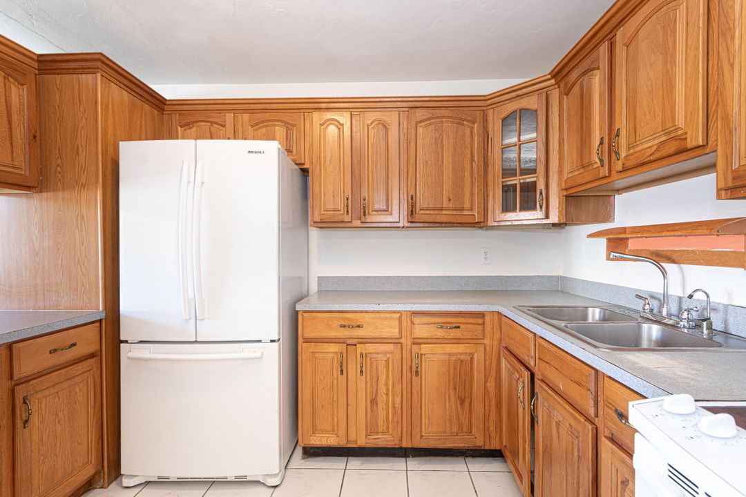 En Venta: $415,000 (3 camas, 2 baños, 1292 Pies cuadrados)