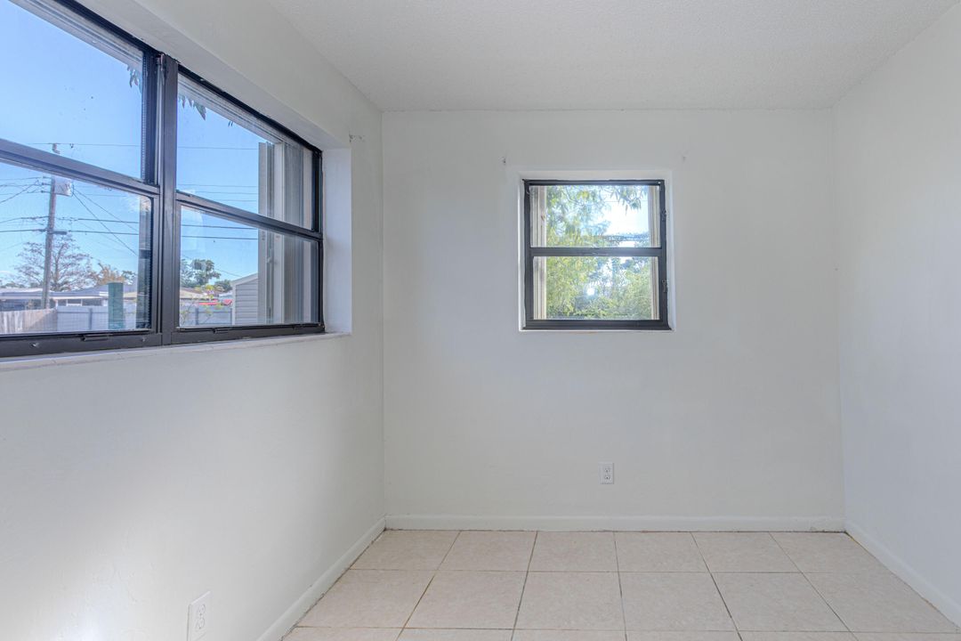 En Venta: $415,000 (3 camas, 2 baños, 1292 Pies cuadrados)