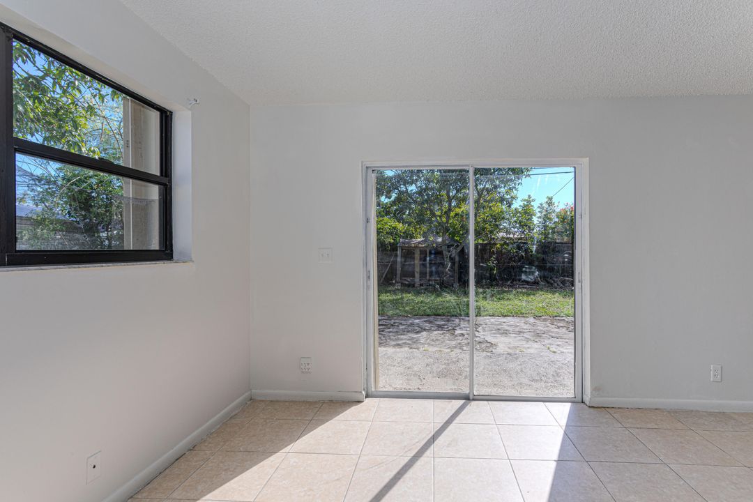 En Venta: $415,000 (3 camas, 2 baños, 1292 Pies cuadrados)