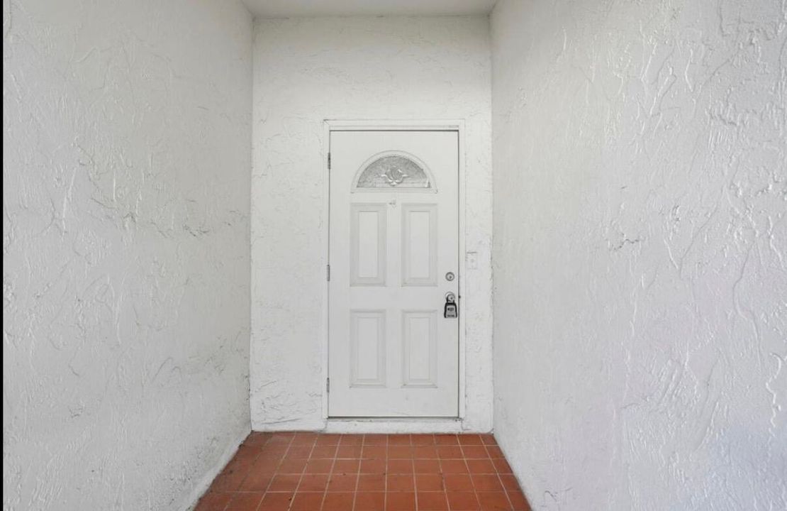 For Rent: $4,000 (3 beds, 2 baths, 1436 Square Feet)