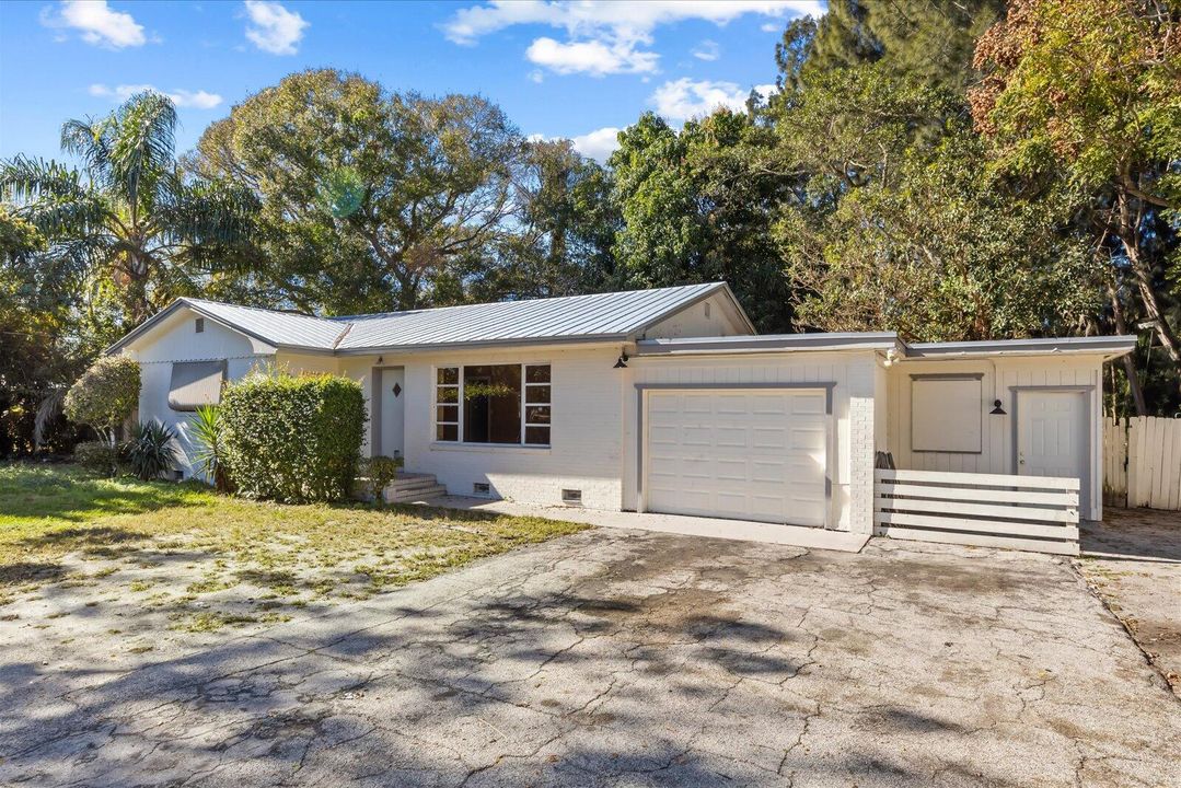 На продажу: $289,999 (3 спален, 1 ванн, 1600 Квадратных фут)