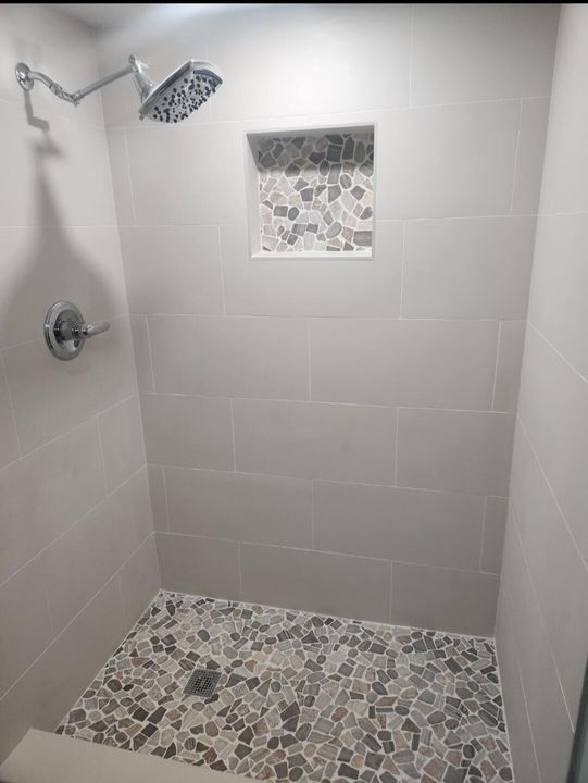 出租: $2,295 (2 贝兹, 2 浴室, 1040 平方英尺)