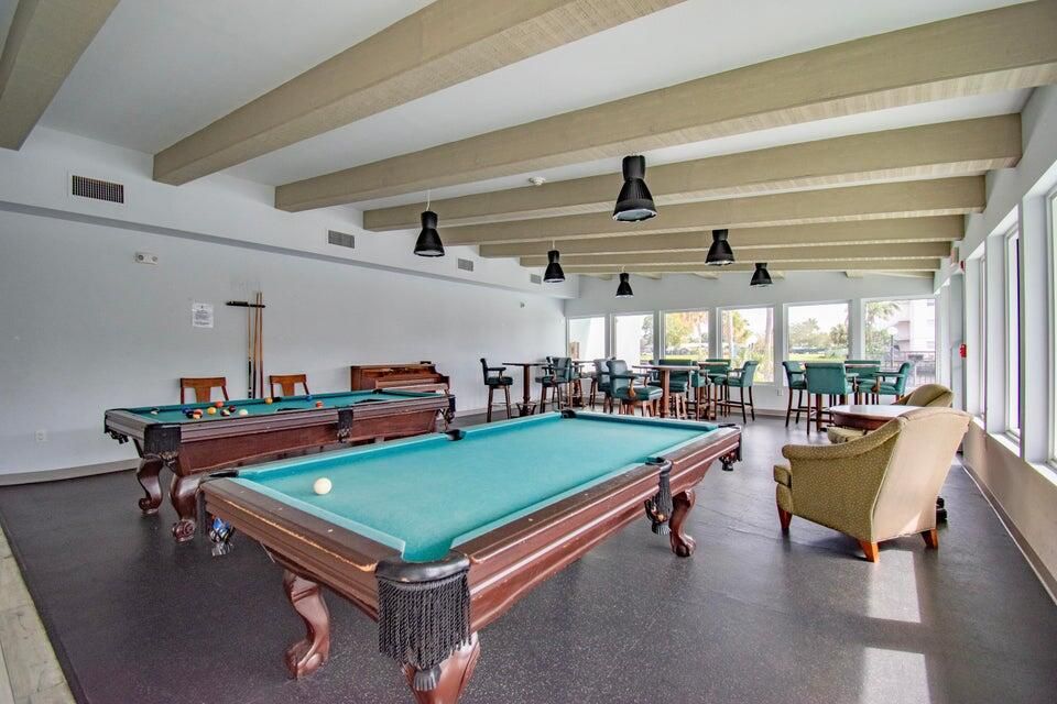 出租: $2,295 (2 贝兹, 2 浴室, 1040 平方英尺)