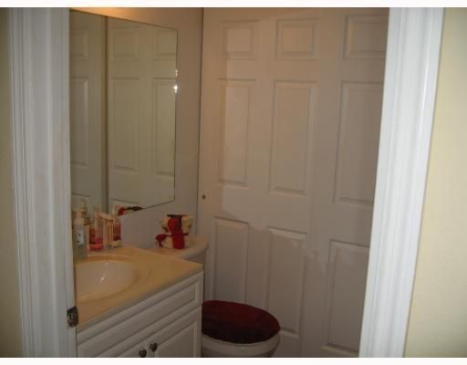 出租: $2,250 (2 贝兹, 2 浴室, 1302 平方英尺)