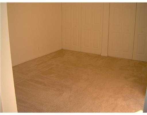 出租: $2,250 (2 贝兹, 2 浴室, 1302 平方英尺)