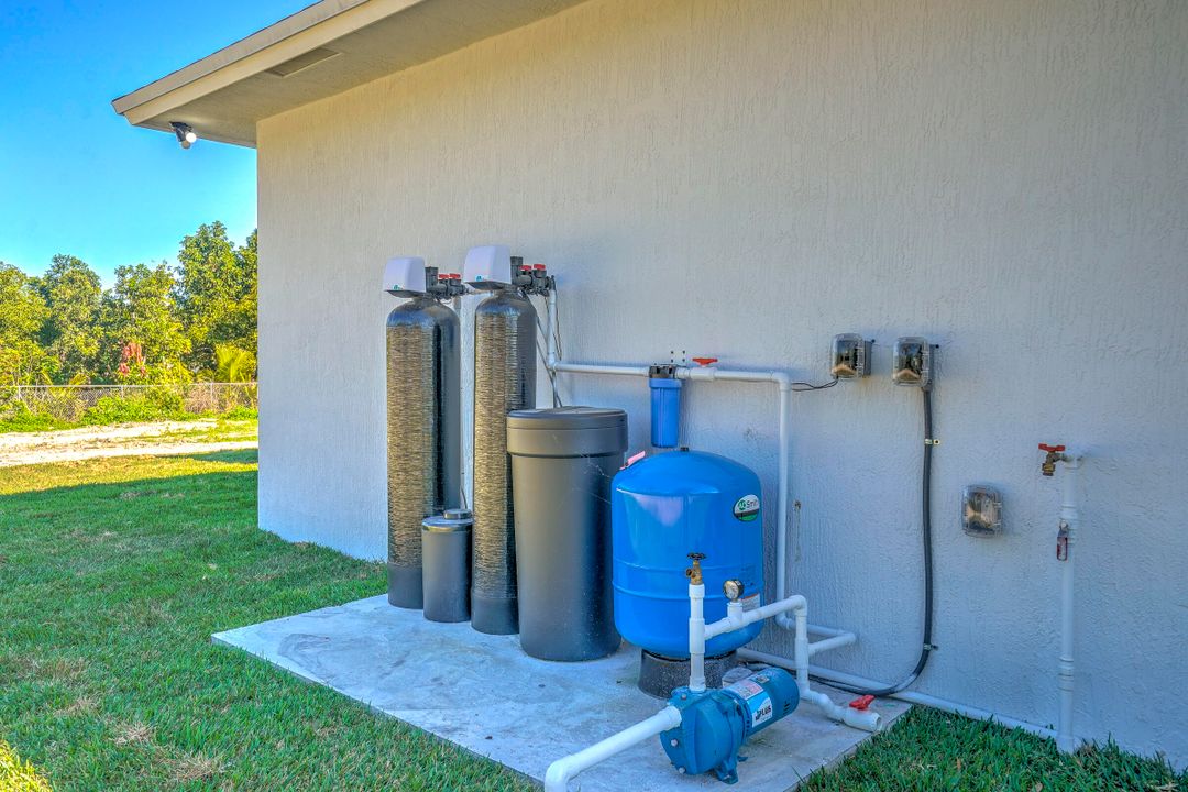 待售: $830,000 (4 贝兹, 3 浴室, 2160 平方英尺)