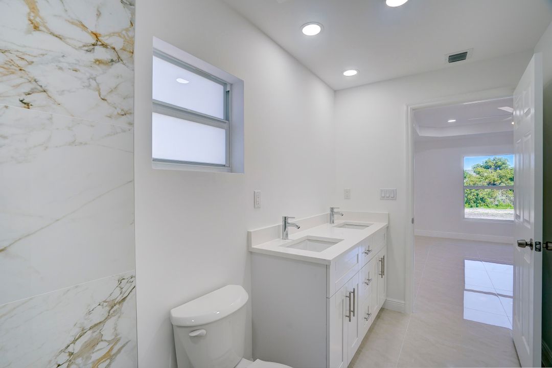 待售: $830,000 (4 贝兹, 3 浴室, 2160 平方英尺)