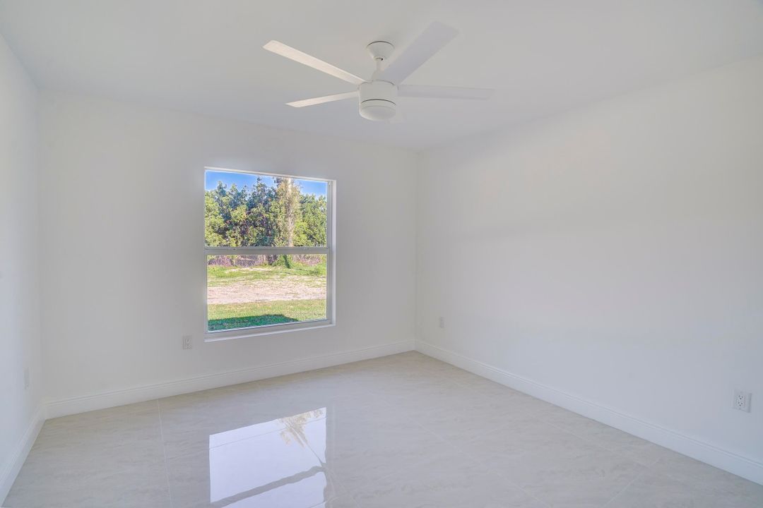 待售: $830,000 (4 贝兹, 3 浴室, 2160 平方英尺)