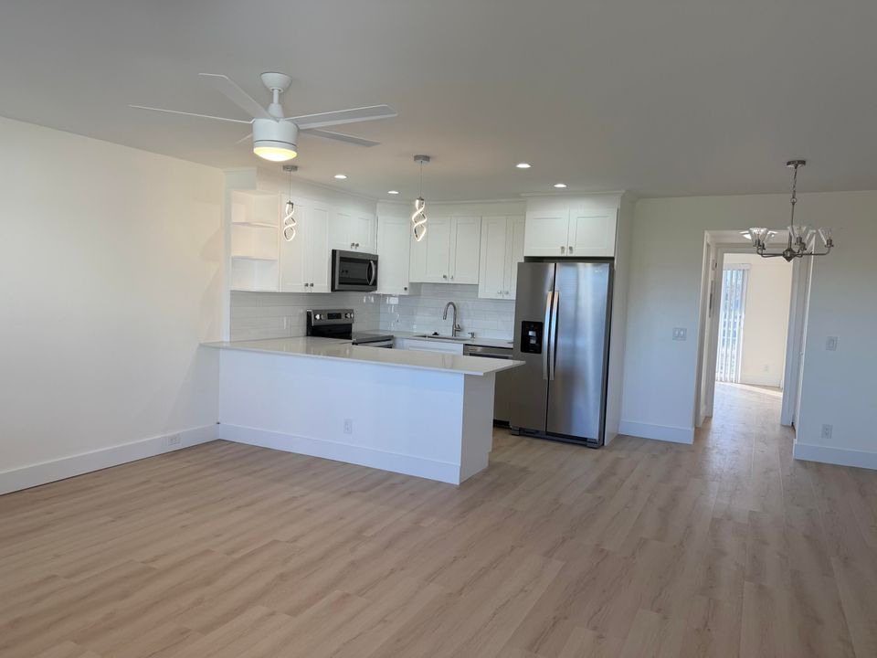 En Renta: $1,800 (1 camas, 1 baños, 720 Pies cuadrados)