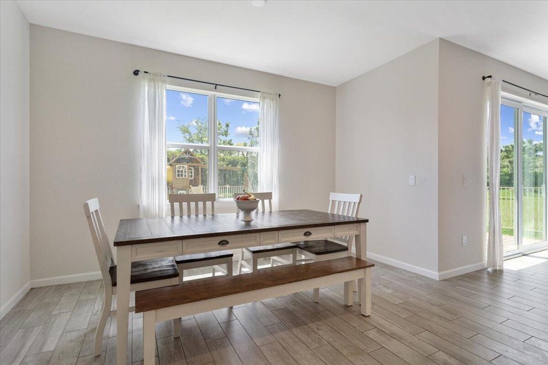 For Sale: $430,000 (3 beds, 2 baths, 2448 Square Feet)