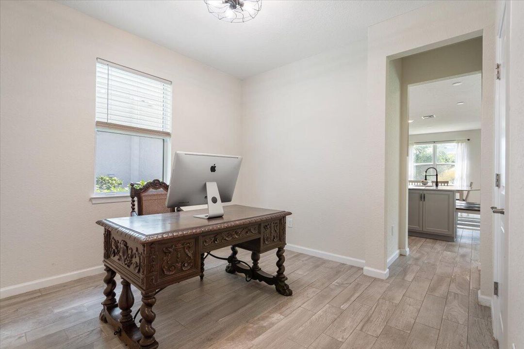 For Sale: $430,000 (3 beds, 2 baths, 2448 Square Feet)