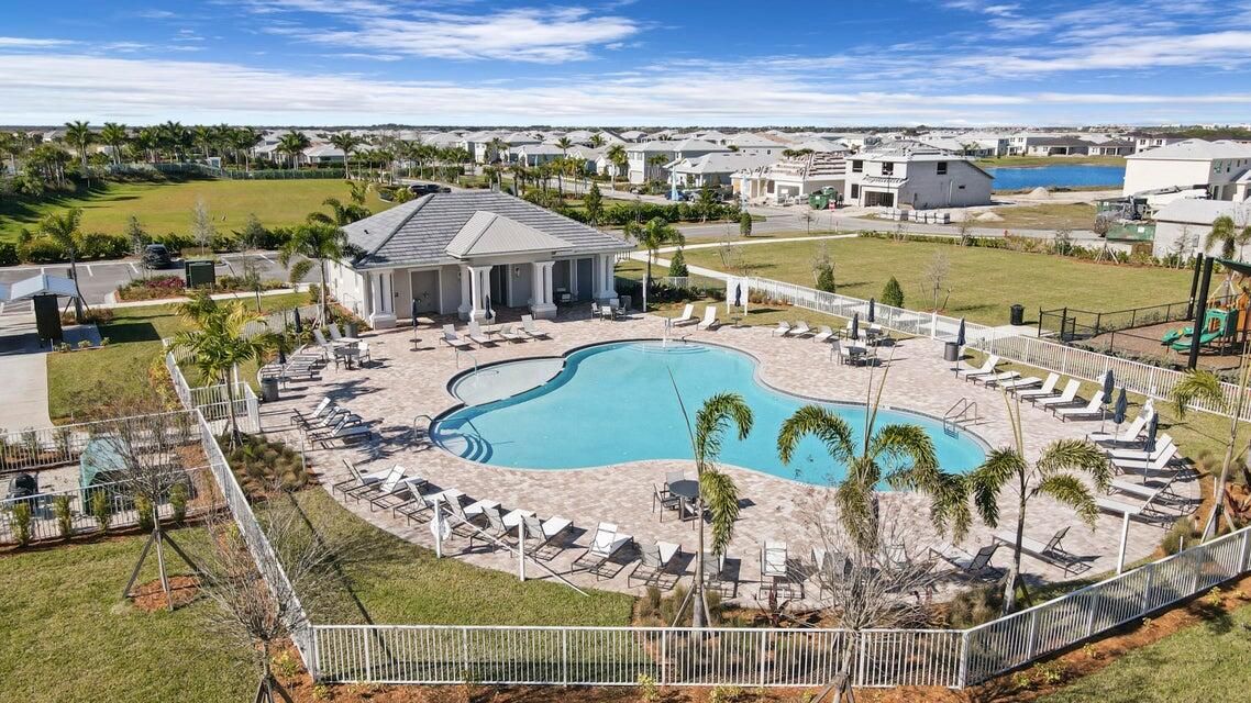 For Sale: $430,000 (3 beds, 2 baths, 2448 Square Feet)