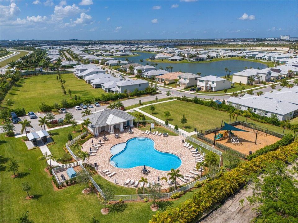 For Sale: $430,000 (3 beds, 2 baths, 2448 Square Feet)