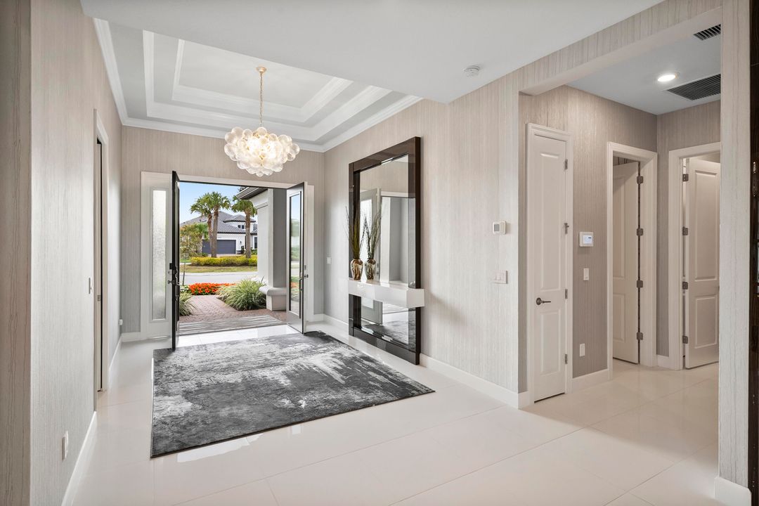 En Venta: $975,000 (3 camas, 3 baños, 3095 Pies cuadrados)