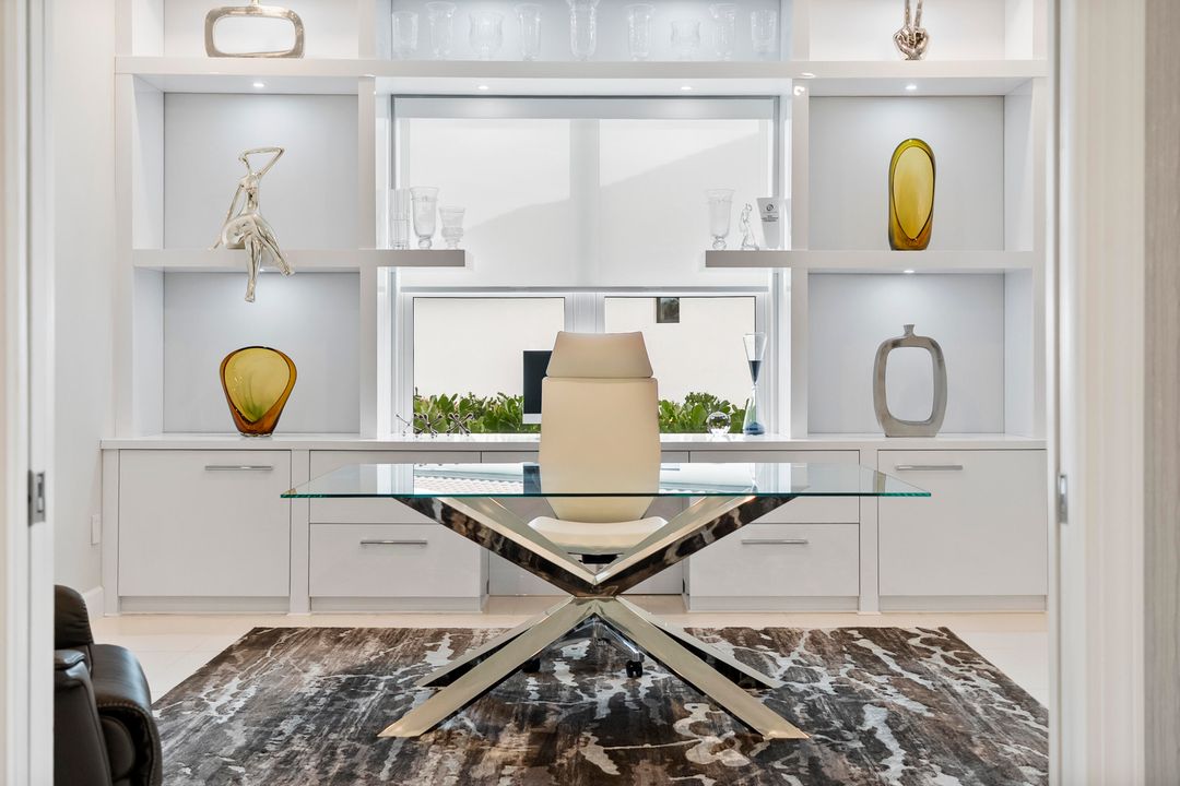 En Venta: $975,000 (3 camas, 3 baños, 3095 Pies cuadrados)